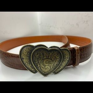 Lyn Gaylord Genuine Italian Calf Skin Belt 34.
